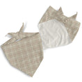 Charger l'image dans la visionneuse de la galerie, Bandana pour chien motif vichy beige en tissu doux, idéal pour accessoiriser votre animal de compagnie