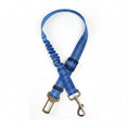 Charger l'image dans la visionneuse de la galerie, Ceinture de sécurité pour chien bleue avec attache métallique et sangle réglable Oscar et Plume
