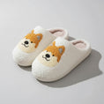Cargar la imagen en la vista de la galería, Paire de chausson corgi peluche blancs avec visage de corgi brode semelle antiderapante interieur mou cosy Oscar et Plume
