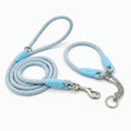Charger l'image dans la visionneuse de la galerie, Collier et laisse pour chien bleu clair en corde tressée avec attaches métalliques de Oscar et Plume