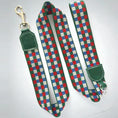 Charger l'image dans la visionneuse de la galerie, Collier large pour chien avec motif à carreaux colorés et attache en cuir pour un style élégant