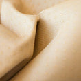 Load image into Gallery viewer, Tissu beige texturé à petits points pour couverture protection canapé Oscar et Plume
