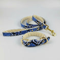 Charger l'image dans la visionneuse de la galerie, Ensemble collier laisse chic en cuir à motif serpent bleu avec boucle et attache dorées