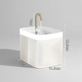 Charger l'image dans la visionneuse de la galerie, Fontaine à eau silencieuse pour chat avec un design moderne et dimensions compactes de 12,5 cm de hauteur