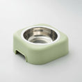Charger l'image dans la visionneuse de la galerie, Gamelle anti-renversement petit chien Oscar et Plume en acier inoxydable avec support vert pâle