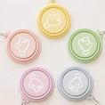 Charger l'image dans la visionneuse de la galerie, Gamelle légère portable Oscar et Plume en silicone pliable avec mousqueton coloré pour animaux