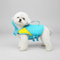 Carica l'immagine nel visualizzatore della galleria, Gilet de sauvetage pour chien Oscar et Plume en bleu et jaune avec motifs à pois pour la sécurité aquatique