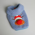 Charger l'image dans la visionneuse de la galerie, Gilet polaire pour chien bleu avec motif de renne et bonnet de Noël