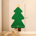 Charger l'image dans la visionneuse de la galerie, Grattoir autocollant pour chat en forme d'arbre de Noël avec une étoile, idéal pour les chats joueurs