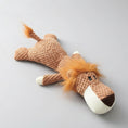 Charger l'image dans la visionneuse de la galerie, Jouet à mâcher pour chien en forme de lion en peluche marron avec crinière orange