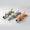 Charger l'image dans la visionneuse de la galerie, Trois jouets à mâcher pour chien en forme d'animaux en tissu tressé doux Oscar et Plume