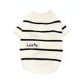 Charger l'image dans la visionneuse de la galerie, Pull rayé pour chien blanc avec bandes noires et étiquette Lucky de Oscar et Plume