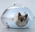Load image into Gallery viewer, Sac de transport transparent pour chat avec design moderne et ouvertures pour une bonne ventilation