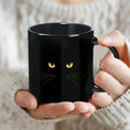 Charger l'image dans la visionneuse de la galerie, Mug motif Chat Noir Oscar et Plume Default Title