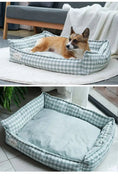 Load image into Gallery viewer, Panier déhoussable en coton chien et chat à motifs vichy verts avec coussin moelleux