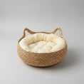 Carica l'immagine nel visualizzatore della galleria, Panier tressé chien chat avec coussin beige moelleux pour le confort des animaux domestiques
