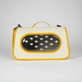 Load image into Gallery viewer, Oscar et Plume sac de transport pour chat et chien beige et jaune avec bulle transparente et poignée