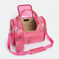Load image into Gallery viewer, Sac à main pour petit chien rose texturé avec ouverture zippée et compartiment intérieur rembourré