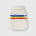 Cargar la imagen en la vista de la galería, Sweat doux pour petit chien en fourrure beige avec bande colorée sur le ventre
