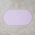 Load image into Gallery viewer, Tapis gamelle chien en silicone lavable de couleur rose pour éviter les éclaboussures