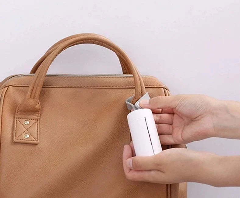 Dispensador de Bolsas para Excrementos de Perro