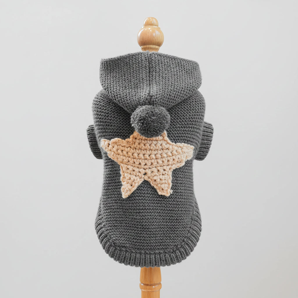 Pull gris foncé à capuche pour chien et chat, étoile beige crochet sur le dos.
