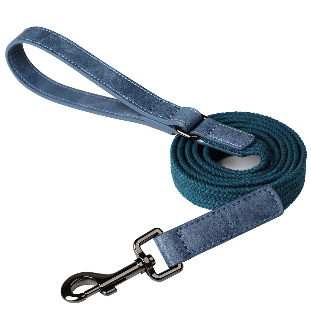 Laisse Pour Chien En Nylon Durable 1,5 M Avec Poignée En Cuir Robuste
