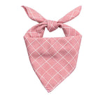 Bandana coton pour chien rose à carreaux blancs noué style classique Oscar et Plume