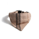 Bandana design carreaux pour chat beige avec motif à carreaux signé Oscar et Plume