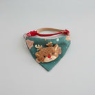 Bandana Noël pour chat et chien avec motif de renne en peluche et décoration festive