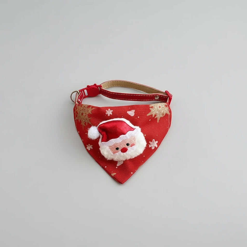 Bandana Noël pour chat et chien en rouge avec motif du Père Noël mignon