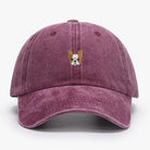 Casquette bulldog en velours violet avec un motif de bulldog sur le devant