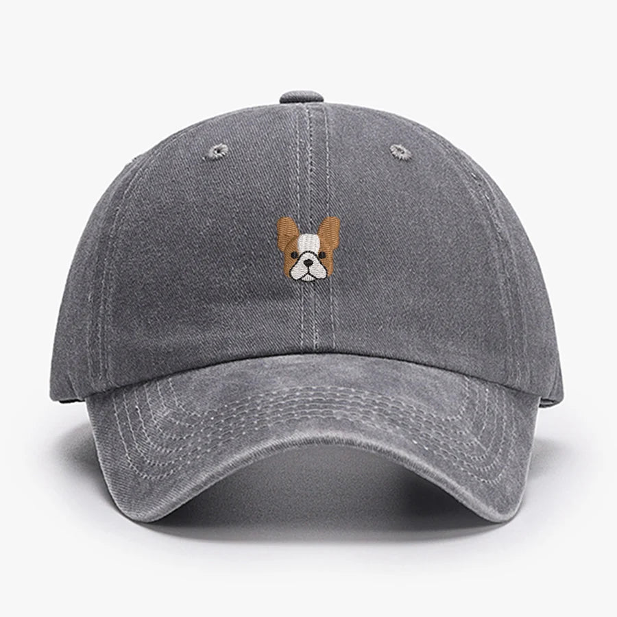 Casquette bulldog grise avec broderie de bulldog sur le devant, idéale pour les amoureux de cette race