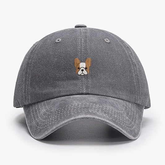 Casquette bulldog grise avec broderie de bulldog sur le devant, idéale pour les amoureux de cette race