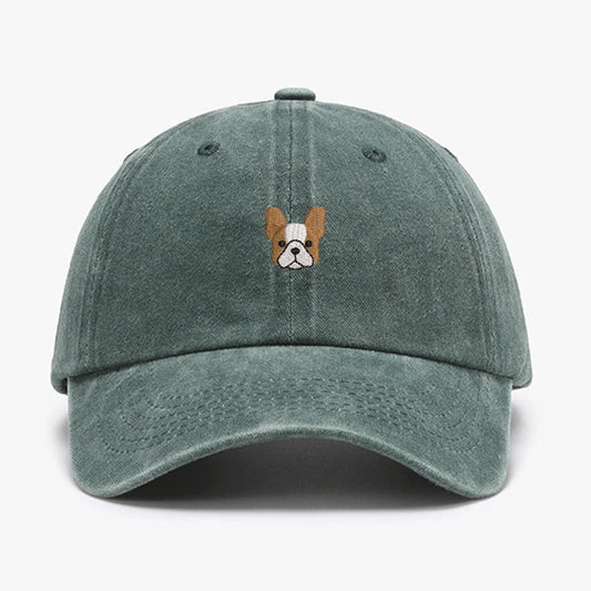 Casquette bulldog en vert avec un brodé de tête de bulldog sur le devant