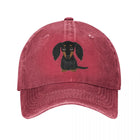 Casquette motif teckel en velours rouge avec illustration d'un teckel noir et feu