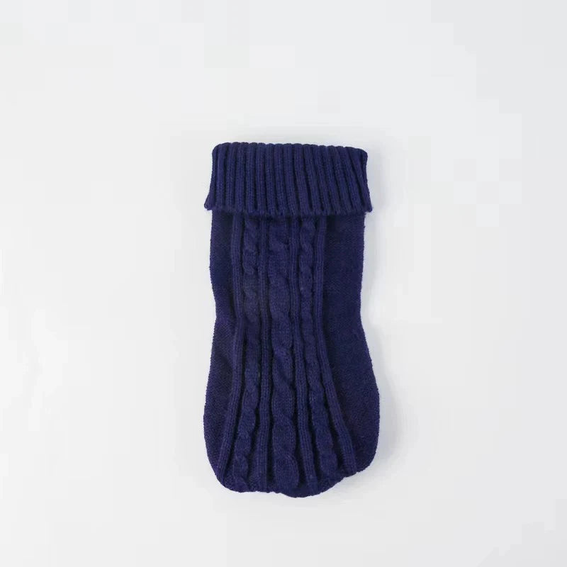 Pull élégant pour teckel en violet avec un motif côtelé pour le confort des chiens