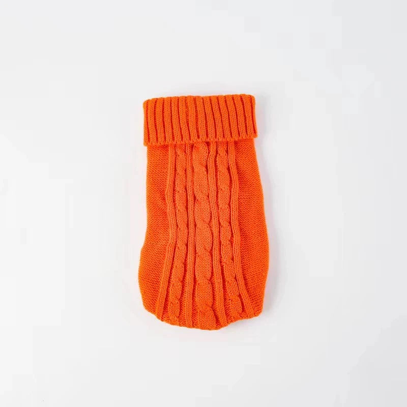 Pull élégant pour teckel en orange, tricoté avec motif en torsades pour le confort