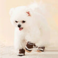 Load image into Gallery viewer, Chaussures en fausse fourrure pour petit chien Oscar et Plume
