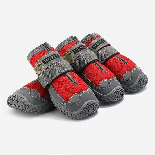 Chaussures pour chien rouges et grises avec semelles antidérapantes et fixation à velcro Oscar et Plume