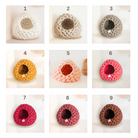 Cocon en coton biologique pour chat disponible en plusieurs couleurs douces et design confortable