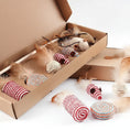 Cargar la imagen en la vista de la galería, Coffret jouets chat contenant des jouets en sisal et des plumes colorées pour divertir votre félin
