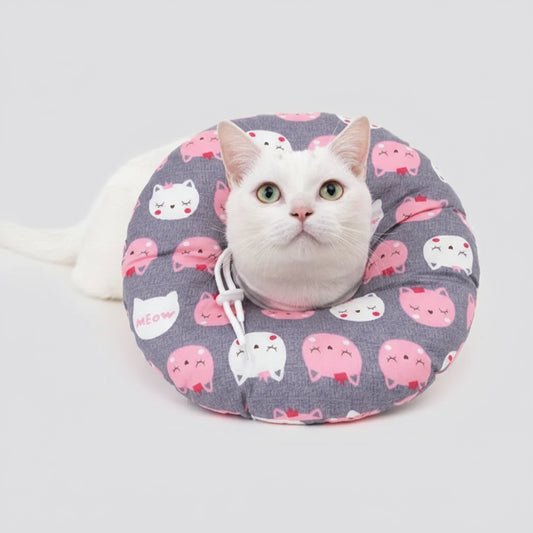 Collerette réglable pour chat avec motif amusant et doux pour un confort optimal