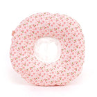 Collerette réglable pour chat en tissu rose avec motifs de cœurs et cerises, idéale pour le confort des animaux