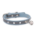 Load image into Gallery viewer, Collier à rivet et clochette en cuir durable pour chat - Oscar et Plume
