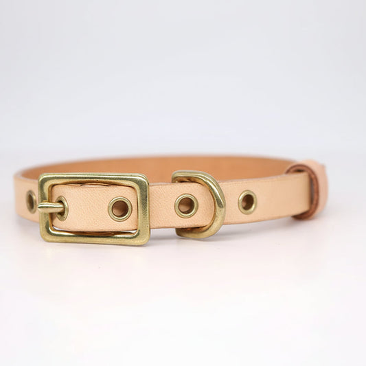 Collier chien cuir personnalisable en cuir beige avec boucle en métal doré