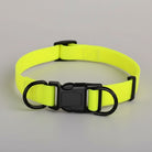 Collier chien imperméable jaune fluo avec boucle noire robuste de Oscar et Plume