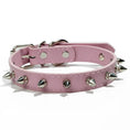 Load image into Gallery viewer, Collier clouté en cuir durable pour chien Oscar et Plume Rose / S
