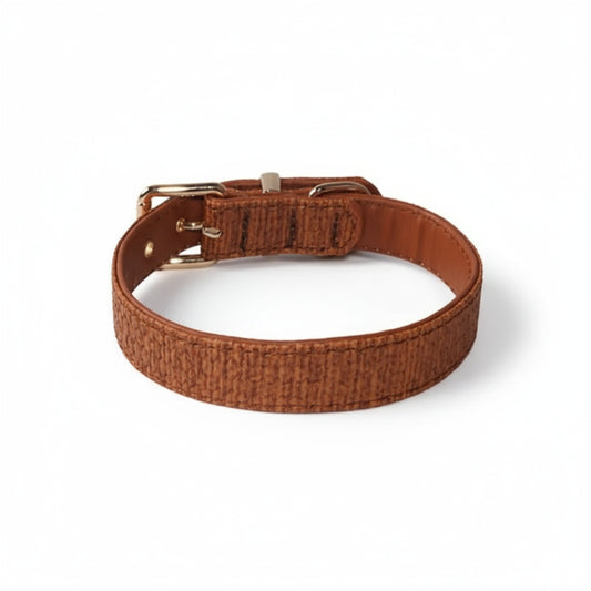 Collier couture chien marron en tissu texturé avec boucle métallique par Oscar et Plume