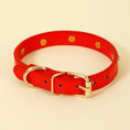 Load image into Gallery viewer, Collier en cuir durable avec rivet pour chat - Oscar et Plume
